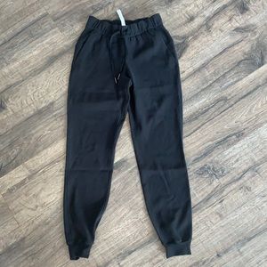 Lululemon Stretch high rise joggers. Size 2